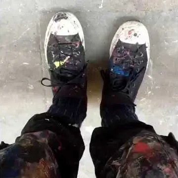 – Street-Art in Barcelona: Szene aus dem Art-Is-Trash-Video von Francisco de Pájaro