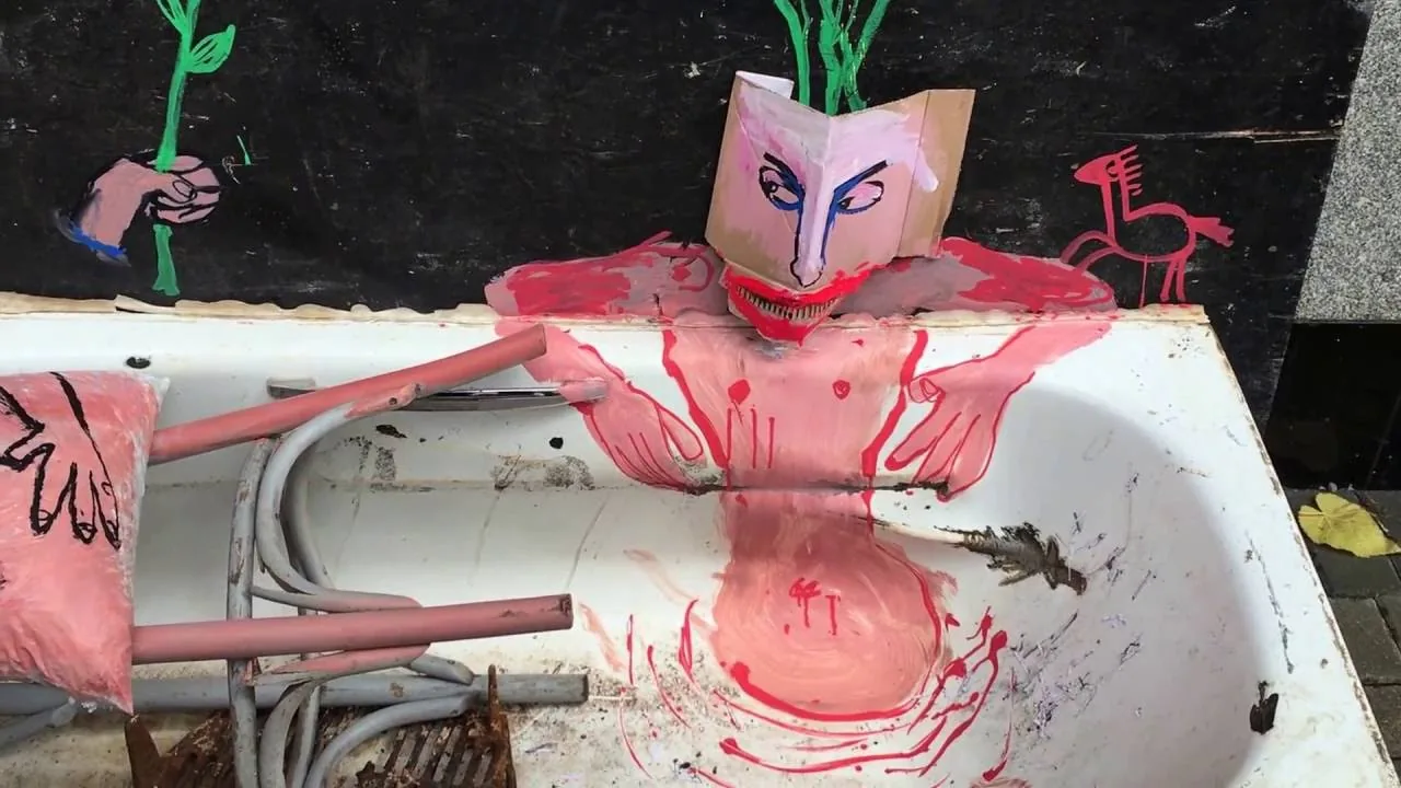  – Street-Art in Barcelona: Szene aus dem Art-Is-Trash-Video von Francisco de Pájaro