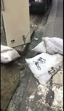  – Street-Art in Barcelona: Szene aus dem Art-Is-Trash-Video von Francisco de Pájaro