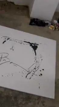 Art is Trash - Francisco de Pajaro – Street-Art in Barcelona: Szene aus dem Art-Is-Trash-Video von Francisco de Pájaro