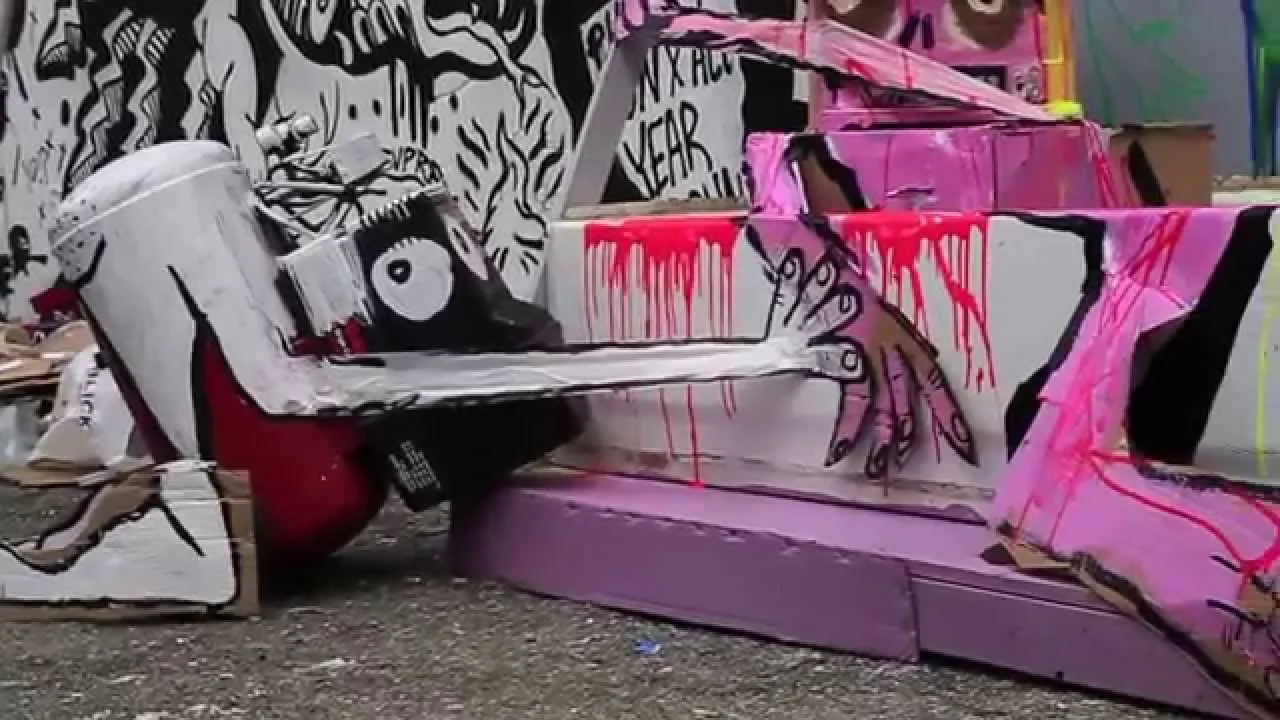  – Street-Art in New York: Szene aus dem Art-Is-Trash-Video von Francisco de Pájaro