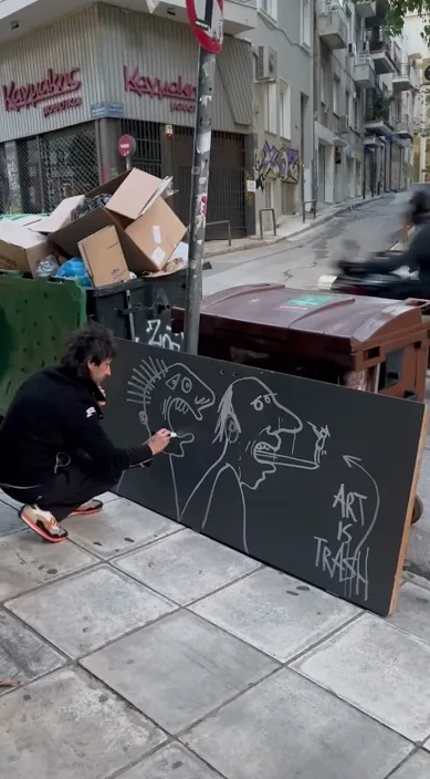 ATHENS www. es – Street-Art in Barcelona: Szene aus dem Art-Is-Trash-Video von Francisco de Pájaro