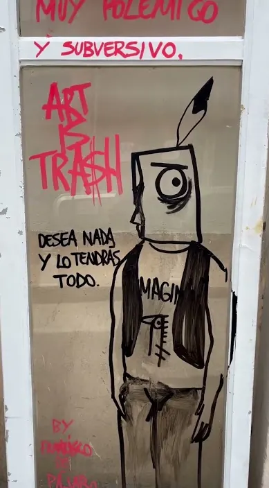Autobiografía es – Street-Art: Szene aus dem Art-Is-Trash-Video von Francisco de Pájaro