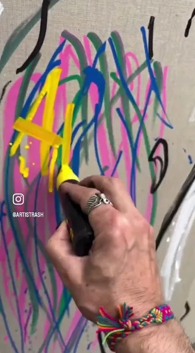 Bajo el sol – Street-Art in Barcelona: Szene aus dem Art-Is-Trash-Video von Francisco de Pájaro