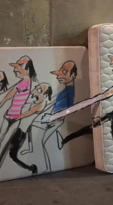 Basura en Barcelona – Street-Art: Szene aus dem Art-Is-Trash-Video von Francisco de Pájaro