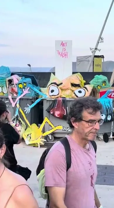 Cruilla Festival BCN – Street-Art: Szene aus dem Art-Is-Trash-Video von Francisco de Pájaro