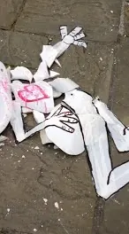 Desea nada y lo tendrás todo. autobiografía de – Street-Art in Barcelona: Szene aus dem Art-Is-Trash-Video von Francisco de Pájaro
