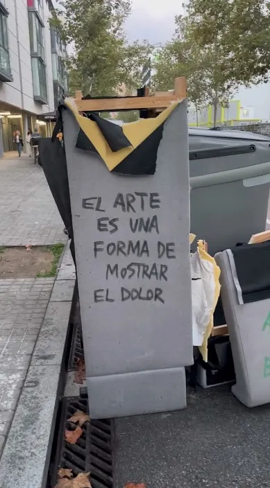Dolor – Street-Art in Barcelona: Szene aus dem Art-Is-Trash-Video von Francisco de Pájaro