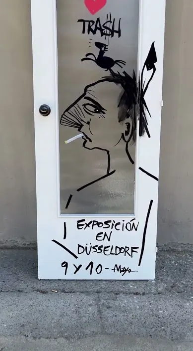 EXPOSICIÓN #franciscodepajaro #art #trashart #arteurbano Exposición – Street-Art in Barcelona: Szene aus dem Art-Is-Trash-Video von Francisco de Pájaro