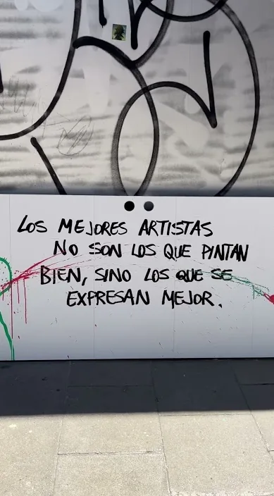 Expresarse. es – Street-Art: Szene aus dem Art-Is-Trash-Video von Francisco de Pájaro