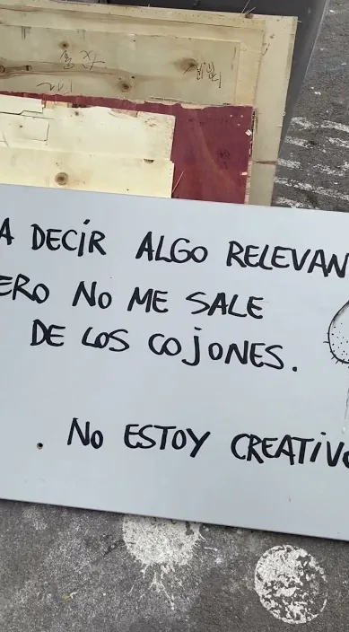 Hoy no estoy creativo – Street-Art in Barcelona: Szene aus dem Art-Is-Trash-Video von Francisco de Pájaro