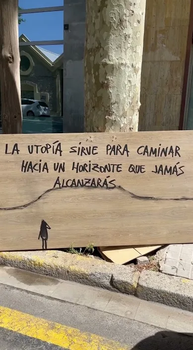 La utopía es – Street-Art in Barcelona: Szene aus dem Art-Is-Trash-Video von Francisco de Pájaro