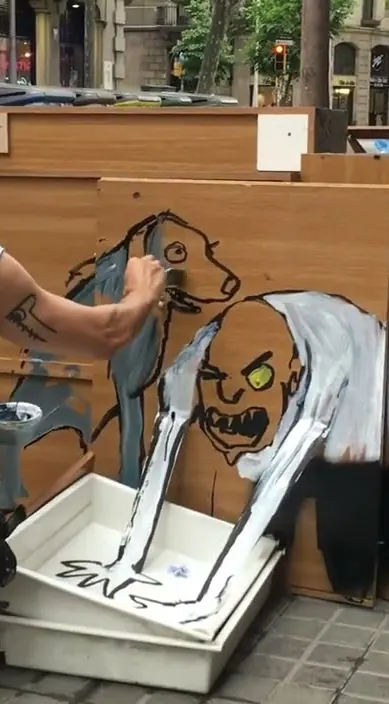 Lo que no tengo deTRASH lo tengo delante – Street-Art in Barcelona: Szene aus dem Art-Is-Trash-Video von Francisco de Pájaro