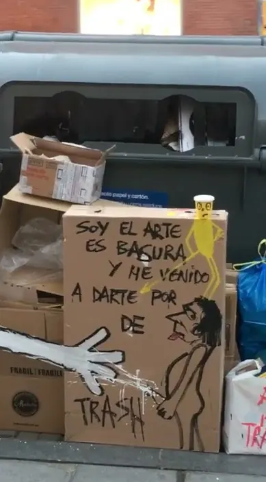 M a d r i d, 2022 – Street-Art in Barcelona: Szene aus dem Art-Is-Trash-Video von Francisco de Pájaro