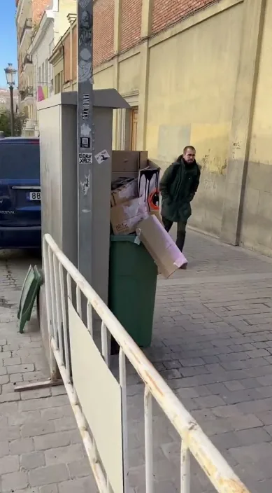 Madrid es – Street-Art: Szene aus dem Art-Is-Trash-Video von Francisco de Pájaro
