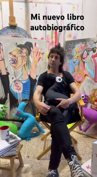 Mi libro es – Street-Art: Szene aus dem Art-Is-Trash-Video von Francisco de Pájaro
