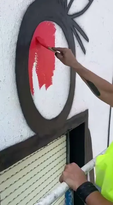 Mural para mi exposición personal en Mahón, MENORCA – Street-Art in Barcelona: Szene aus dem Art-Is-Trash-Video von Francisco de Pájaro