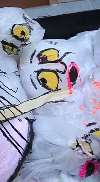 New york – Street-Art: Szene aus dem Art-Is-Trash-Video von Francisco de Pájaro