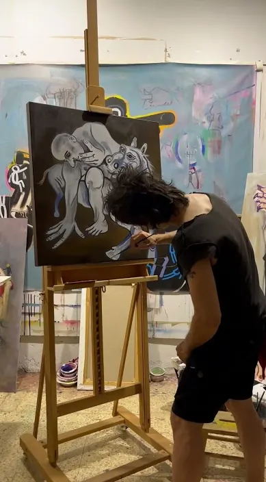 Nuevo día www. es – Street-Art: Szene aus dem Art-Is-Trash-Video von Francisco de Pájaro
