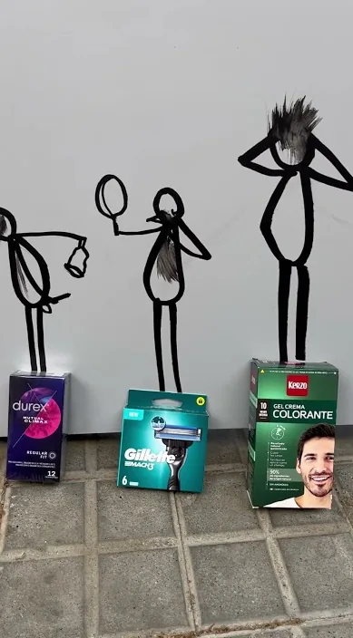 Productos cotidianos. es – Street-Art: Szene aus dem Art-Is-Trash-Video von Francisco de Pájaro