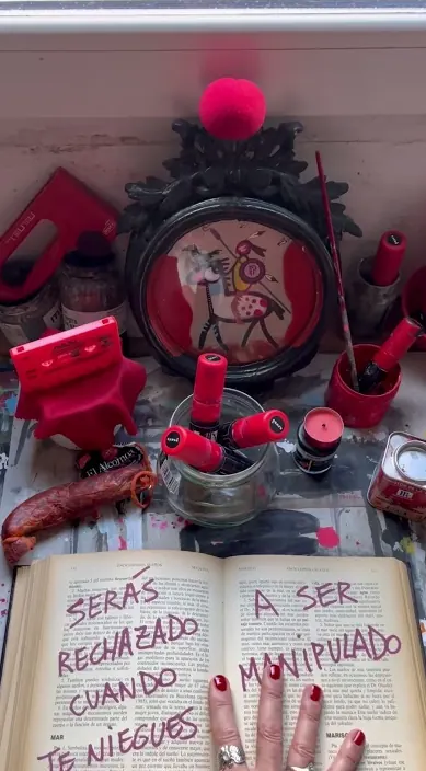 Rojo – Street-Art in Barcelona: Szene aus dem Art-Is-Trash-Video von Francisco de Pájaro