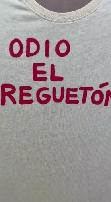 Terminator es – Street-Art: Szene aus dem Art-Is-Trash-Video von Francisco de Pájaro