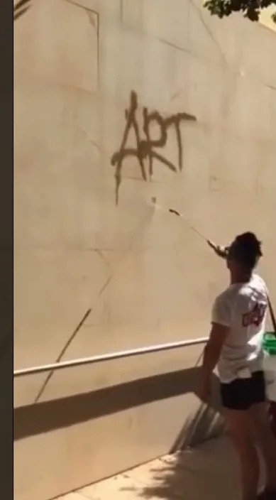 Trash – Street-Art in Barcelona: Szene aus dem Art-Is-Trash-Video von Francisco de Pájaro