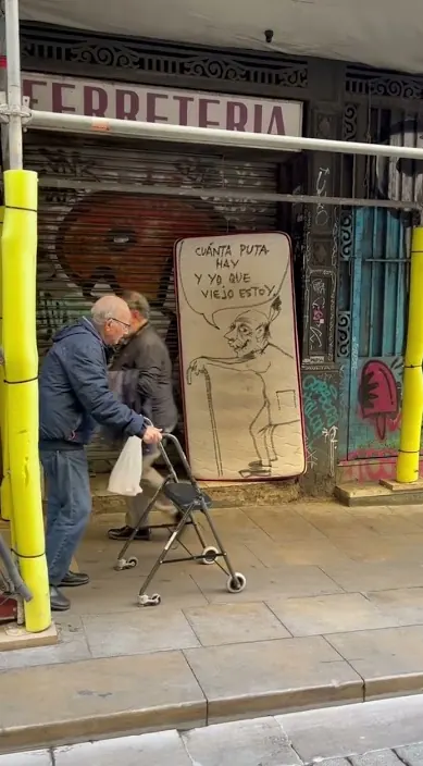 Viejoven. www. es – Street-Art in Barcelona: Szene aus dem Art-Is-Trash-Video von Francisco de Pájaro