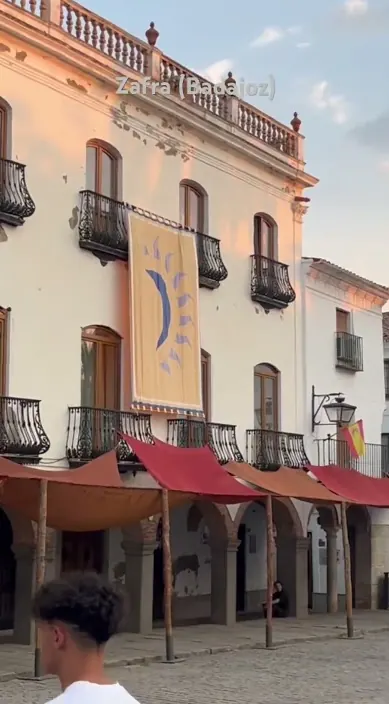 Zafra badajoz – Street-Art: Szene aus dem Art-Is-Trash-Video von Francisco de Pájaro